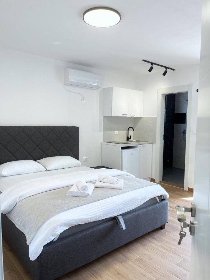 Lana Apartmani Bar Dış mekan fotoğraf