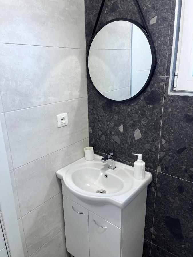 Lana Apartmani Bar Dış mekan fotoğraf