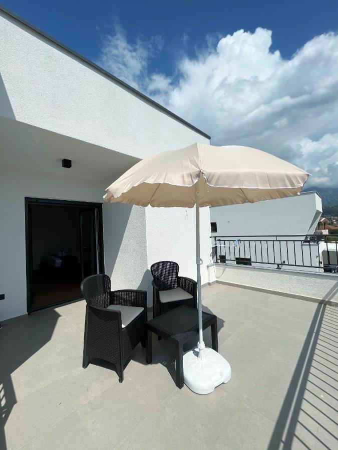 Lana Apartmani Bar Dış mekan fotoğraf