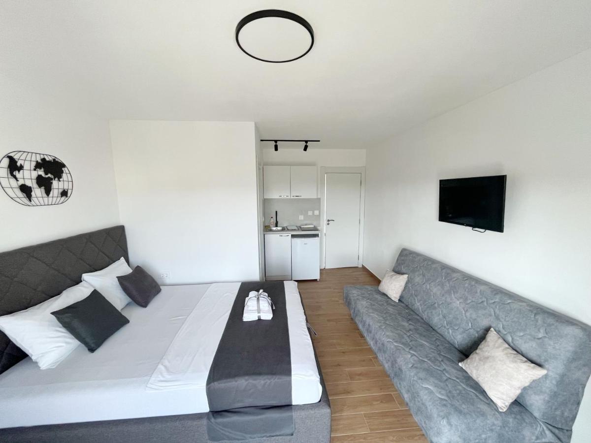 Lana Apartmani Bar Dış mekan fotoğraf