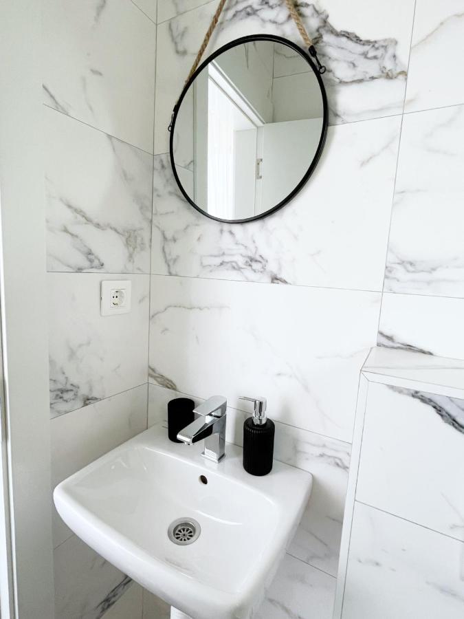 Lana Apartmani Bar Dış mekan fotoğraf